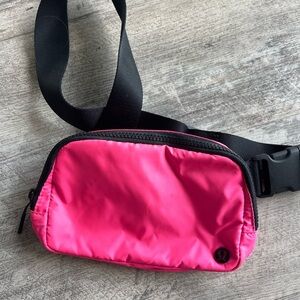 Lululemon belt bag